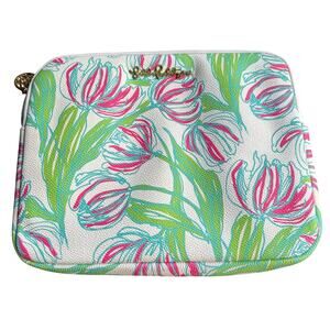 Lilly Pulitzer Tech Clutch in the Ring The Bellboy print ipad case